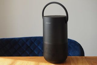Foto ulasan Pembesar Suara Rumah Bose Portable 8