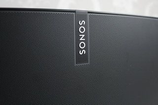 Sonos Play 5レビュー：スマート、洗練された、優れた