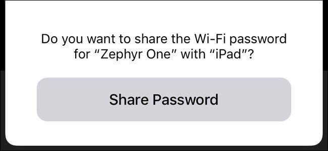 اپنے آئی فون اور iOS 11 کا استعمال کرتے ہوئے اپنے Wi-Fi پاس ورڈ کو آسانی سے کیسے شیئر کریں۔