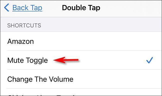 Στις ρυθμίσεις Back Tap στο iPhone, πατήστε τη συντόμευση εσείς