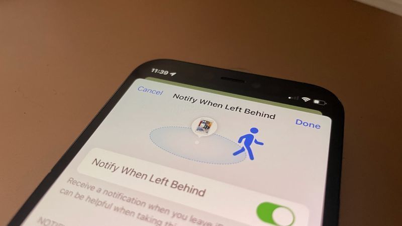 Cum să activați notificările de alertă de separare pe iPhone