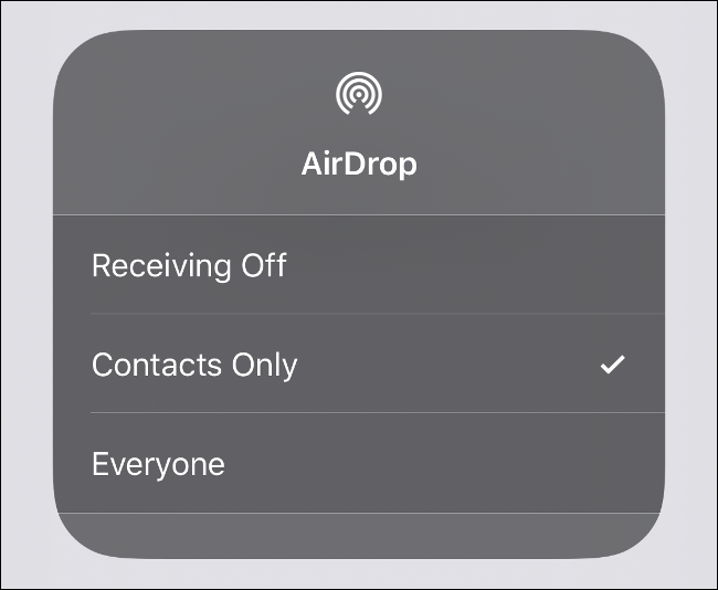 AirDrop-synlighetsmenyen i iOS.