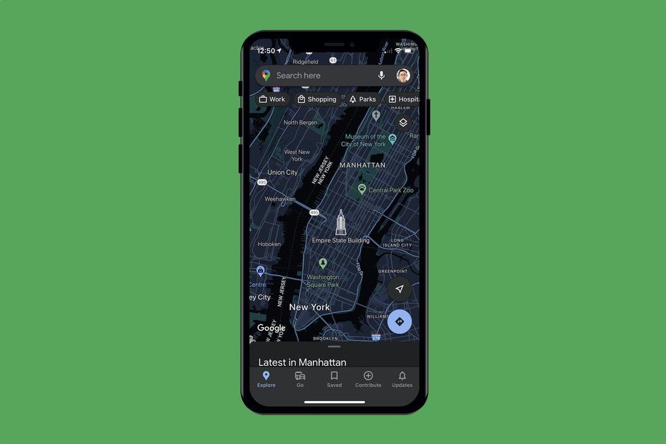 A Google Térkép iOS rendszeren végre integrálódik a sötét módba