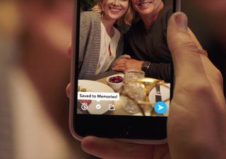 Η λειτουργία Memories του Snapchat αλλάζει εντελώς την εφαρμογή - και εδώ είναι πώς