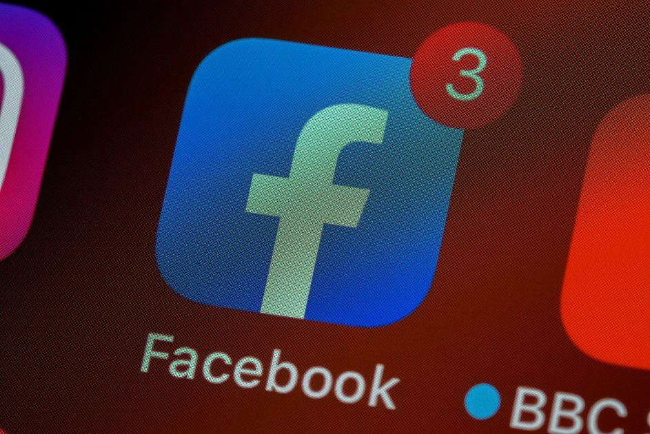 Esqueça o Messenger: o Facebook pode adicionar chamadas de vídeo de volta ao seu aplicativo principal