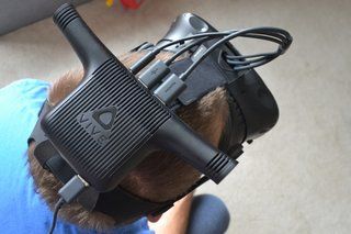 HTC Vive Kablosuz Adaptör incelemesi: Kablosuz VR rüyası mı yoksa aşırı pahalı kabus mu?