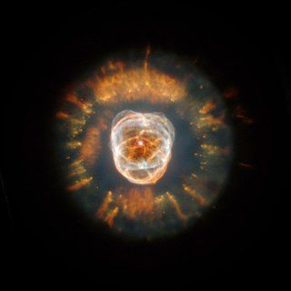 изумителни изображения от дълбините на Вселената с любезното съдействие на снимката на космическия телескоп Хъбъл 34