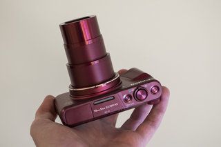 Náhľad na fotoaparáte Canon PowerShot SX720 HS: 40 -násobné priblíženie v dlani vašej ruky