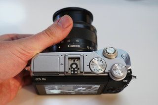 Recenze Canon EOS M6: Zatím nejlepší zrcadlovka Canon, ale je to dost dobré?