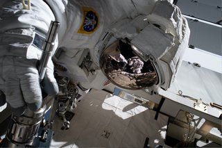 15 fotos incríveis da imagem 122 da Estação Espacial Internacional