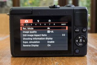 Imatges 9 del producte Canon EOS M100