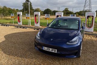 Най-добрите електрически автомобили 2020 Най-добрите автомобили с батерии, налични по пътищата във Великобритания, снимка 21