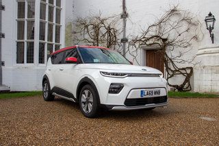 Nejlepší elektrická auta 2020 Nejlepší bateriová vozidla dostupná na britských silnicích image 1