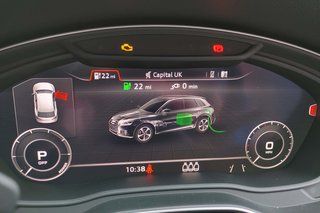 Audi Q5 Plug-in Hybrid Review imagen 32