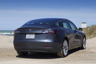 Tesla Model 3 examen image principale 2