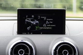 „Audi mmi“ tyrinėja „Audi“ automobilių pramogų ir technologijų galimybes 7 paveikslėlyje