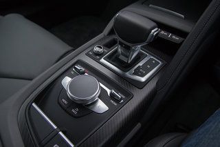 Audi MMI: Audi의 차량 내 인포테인먼트 및 기술 옵션 탐색