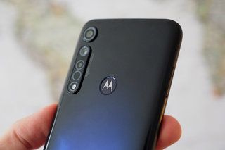 „Motorola Moto G8 Plus“ apžvalgos vaizdas 3
