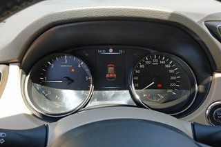 Imagen interior del Nissan Xtrail 5