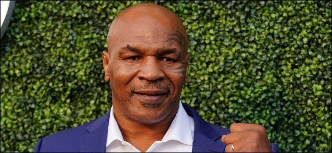 Mike'as Tysonas prieš Roy'us Jones'ą Jr.: Kaip tiesiogiai transliuoti kovą