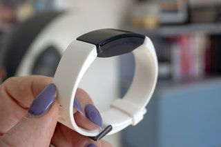 Test Fitbit Inspire HR : Le nouveau roi du suivi de la condition physique ?
