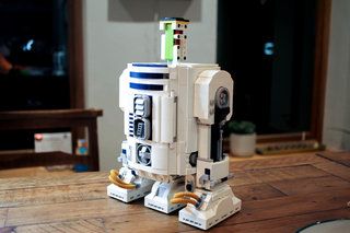Lego R2-D2 ръце върху изграждане на снимки снимка 5