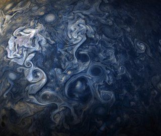 NASA erdvėlaivis „Juno“ užfiksavo tikrai įspūdingus Jupiterio vaizdus ir daugiau 21 nuotraukos
