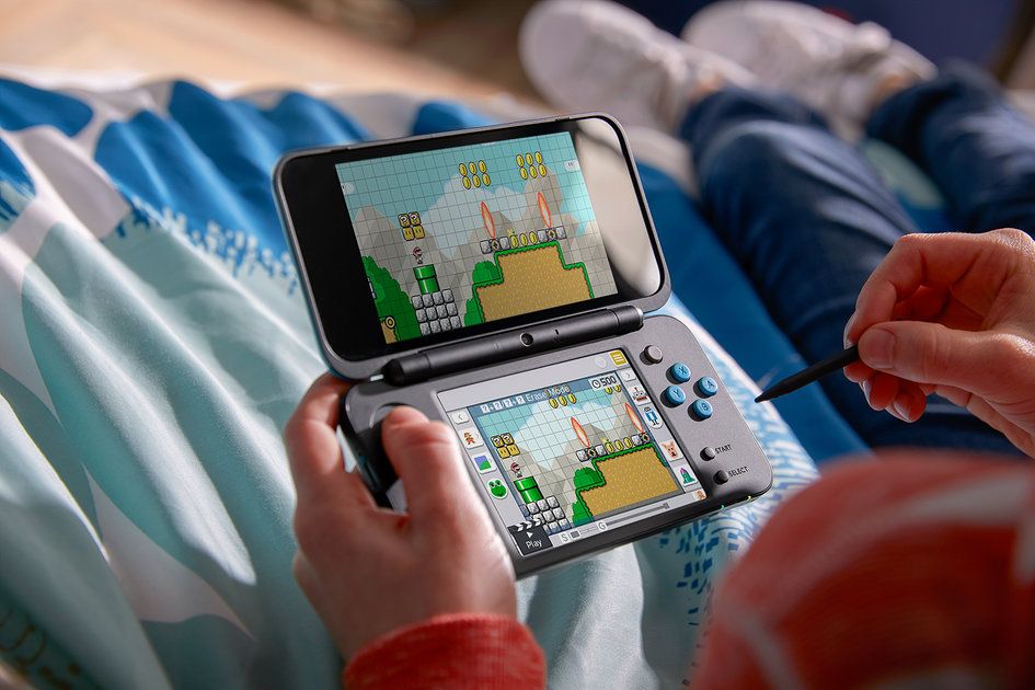 Nintendo 2DS XL te ofrece pantallas enormes para jugar, pero ninguna de esas tonterías en 3D