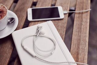 Najbolje slušalice Lightning 2020 za vašu sliku iPhone ili iPad 6