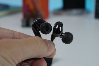 RHA CL2 Planar преглед: Шикозните и уникални уши идват със солидна цена