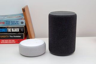 Как да групирате множество музикални устройства на Amazon Echo
