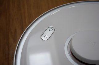 Roborock S5 Max Robot Vacuum Review: Max in Everything