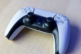 PS5 DualSense کنٹرولر: کلیدی خصوصیات ، تفصیلات اور ہر وہ چیز جو آپ کو جاننے کی ضرورت ہے۔