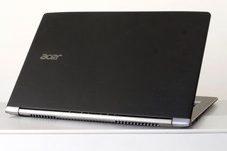 Acer Aspire S13 im Test: Schlank und preiswert
