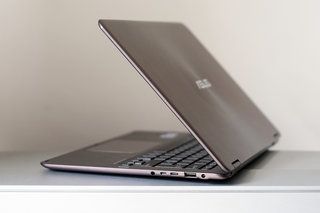 Asus ZenBook Flip UX360CA recension: Design downers