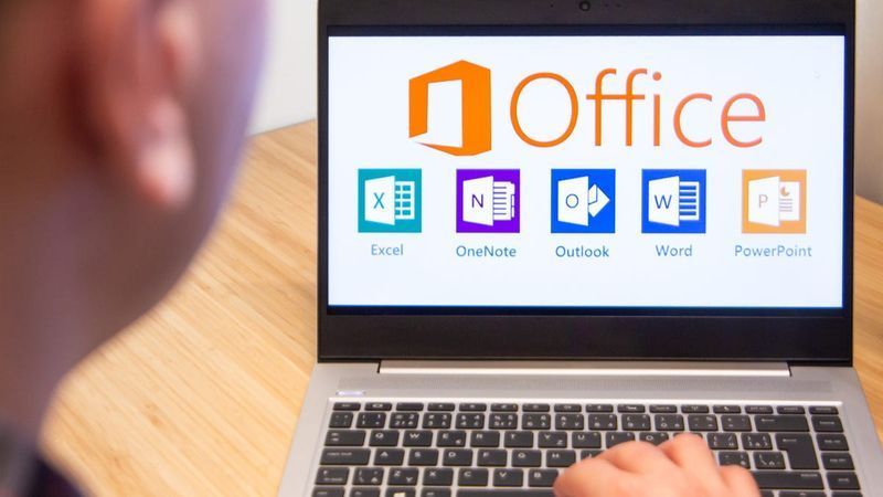 Microsoft Office klēpjdatorā