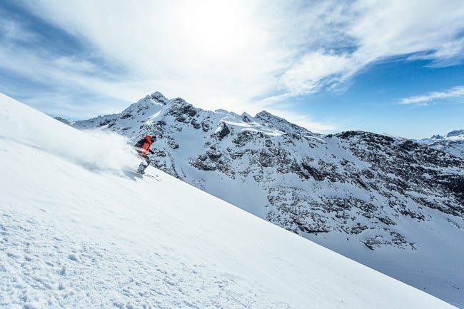 foto di uno sciatore