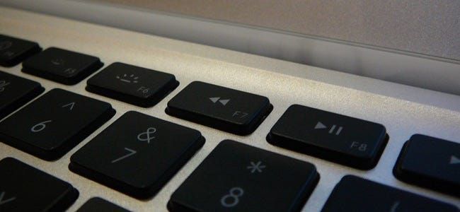 لوحة المفاتيح و صف المفاتيح