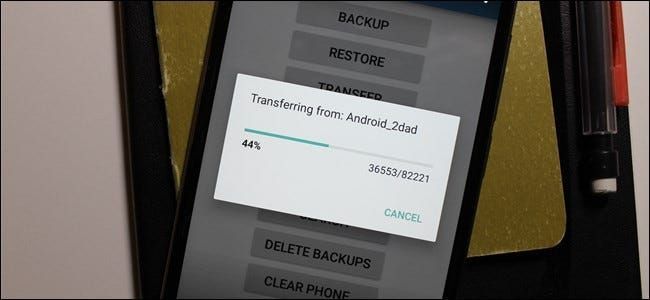 Paano Maglipat ng Mga Mensahe ng SMS mula sa Isang Android Phone papunta sa Isa pa