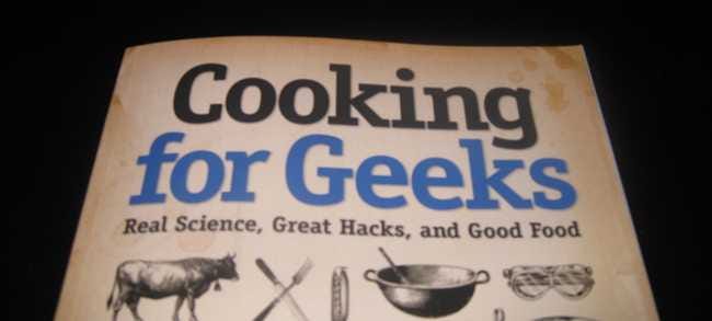 Sách chúng tôi yêu thích: Nấu ăn cho người ham học hỏi dạy khoa học đằng sau việc nấu ăn