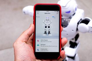 Análise do robô Alpha 1S: O robô dançante que oferece muito mais
