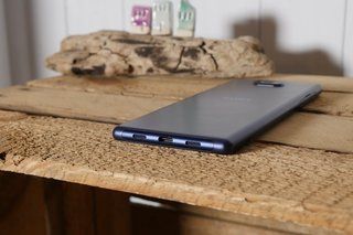 Sony Xperia 10 Plus áttekintés: A szerethető lázadó