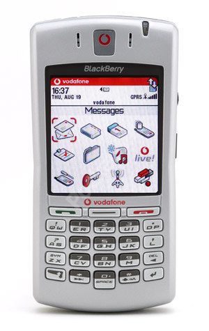 Téléphone intelligent Vodafone Blackberry 7100v