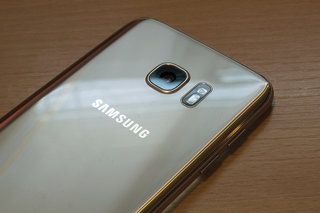 Samsung Galaxy S7 Edge recensione immagine 10