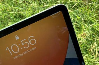 Sinubukan ng Apple ang isang iPhone 13 na may Touch ID, ngunit hindi ito ilulunsad sa taong ito
