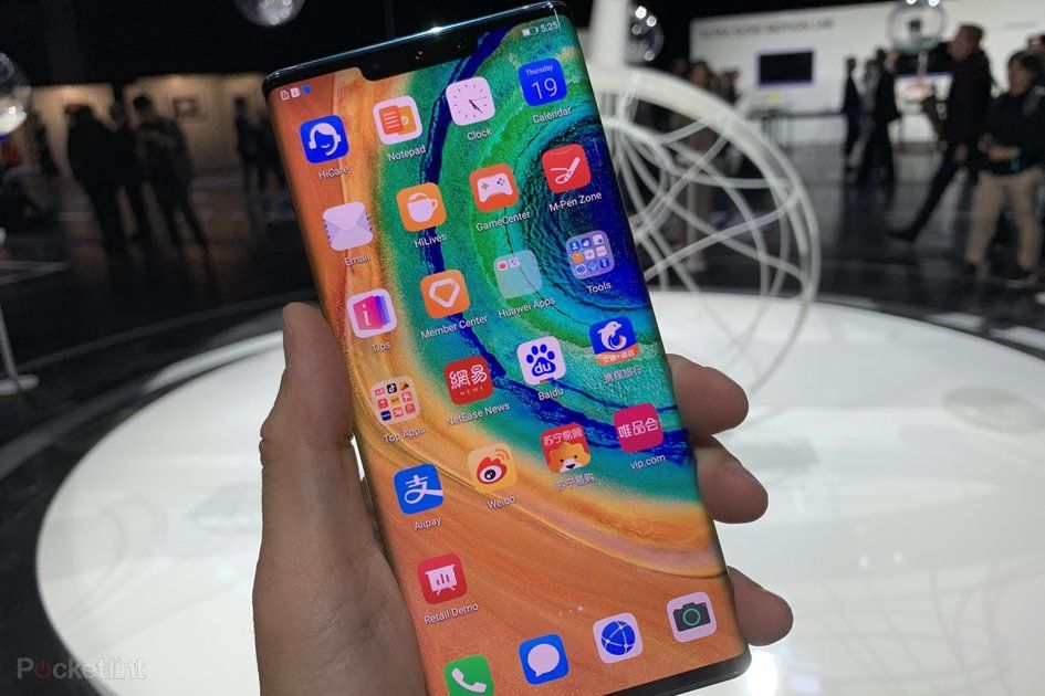Huawei är nu världens största smartphone -tillverkare, trots USA: s förbud