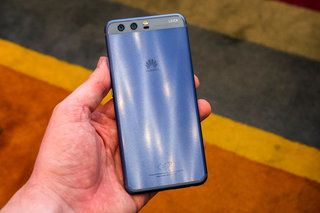 Huawei P10 преглед: Android-убиец на iPhone или недостатък имитатор?