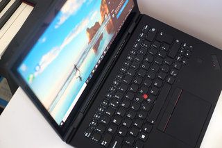 Lenovo ThinkPad X1 Yoga 10 Pregledna slika