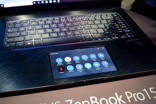 Asus ZenBook Pro 15 Indledende anmeldelse: Angiv alderen på ScreenPad