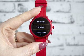 Tipy a triky pro přístup Michael Kors: Ovládněte své nové chytré hodinky